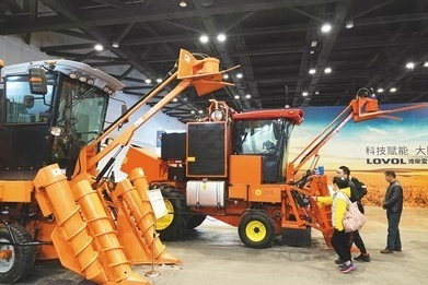 央媒看南宁丨南宁举办中国—东盟农业机械博览会