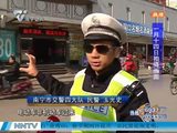 南宁中华铁道路口：交警严查电单车逆行违法行为